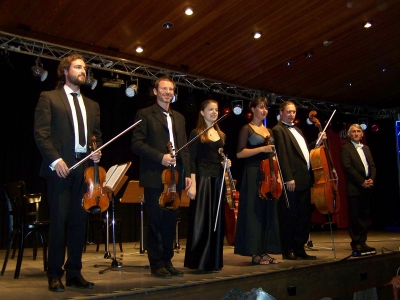 Bild 0 von Kammerphilharmonie Köln präsentierte diesmal klassische Gitarrenmusik