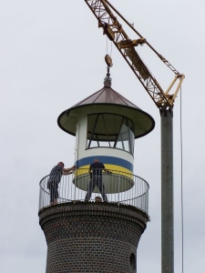 Bild 0 von Das Laternenhaus steht wieder auf seinem Turm