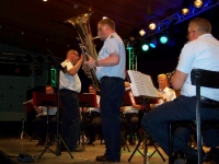 Bild 8 von Luftwaffenmusikkorps begeisterte Zuhörer mit schmissiger Blasmusik