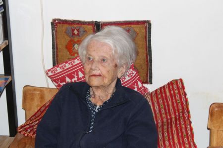 Bild 0 von Annemarie Schmidt feiert ihren 100.ten Geburtstag