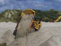 Bild 2 von Sandtransporte am Hammersee sind im vollen Gange