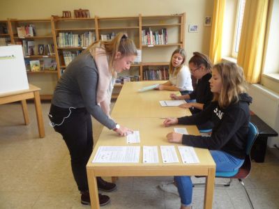 Bild 0 von Juister Schülerinnen und Schüler waren im Wahlfieber 