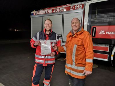 Bild 0 von Weitere Ehrung bei der Feuerwehr Juist