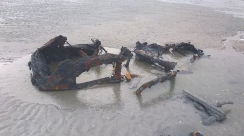 Bild 0 von Wer parkte seinen VW-Käfer am Juister Strand?