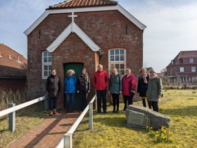 Bild 0 von „Insulanerkirchen unner sück“ fand nun auf Baltrum statt