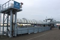 Bild 0 von Fußgängerbrücke am Hafen wieder in Betrieb