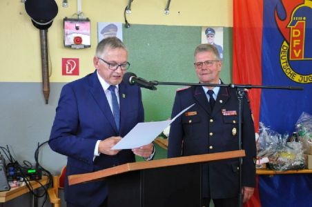 Bild 0 von Kreisbrandmeister Dieter Helmers lag die Juister Wehr am Herzen