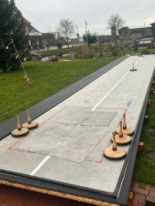 Bild 0 von Winterspaß mit der Juist-Stiftung: „Eis“-Stockschießen auf dem Kurplatz