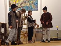 Bild 3 von Zum Krippenspiel eine volles Gotteshaus an Heiligabend