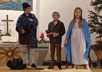 Bild 6 von Zum Krippenspiel eine volles Gotteshaus an Heiligabend