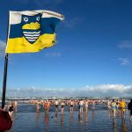 Bild 0 von Erfolg beim Neujahrsschwimmen trotz winterlicher Wetterbedingungen