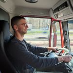 Bild 2 von Hilfeleistungslöschfahrzeug der Feuerwehr eingetroffen