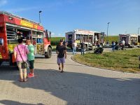 Bild 8 von Neuer Bierwagen war der Star beim „Abend von der Feuerwehr“