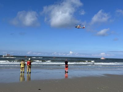 Bild 0 von Großeinsatz wegen Person im Wasser