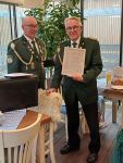Bild 2 von Ehrenmitgliedschaft und hohe Ehrungen beim Juister Schützenverein