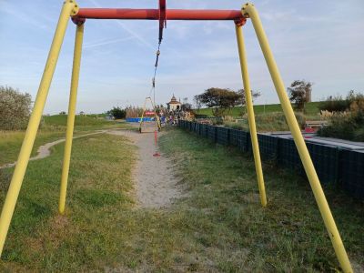 Bild 0 von Aus Kinderspielplatz soll Mehrgenerationenplatz werden